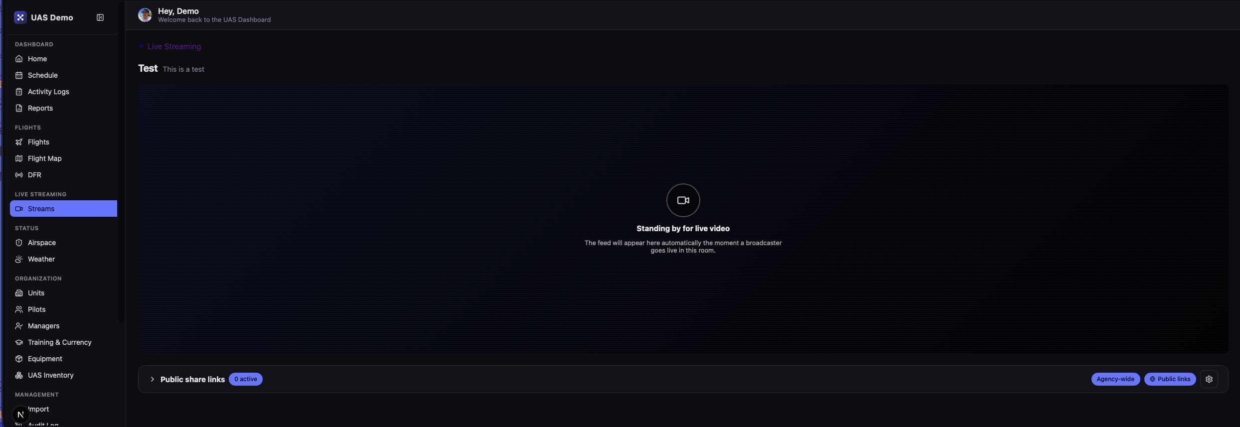 Live streaming room with public share links